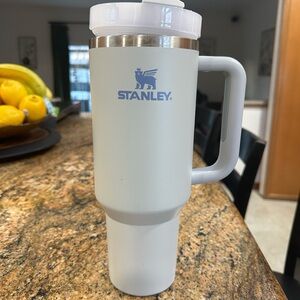 40oz Grey/Blue Stanley